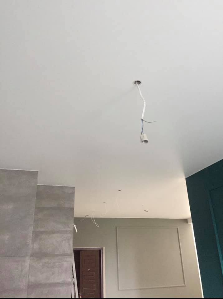 Белый матовый потолок Одесса komfortcenter.com.ua-04