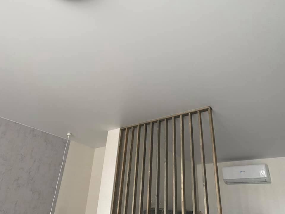 Матовый натяжной потолок Одесса komfortcenter.com.ua-08