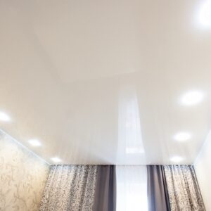 глянцевые натяжные потолки - komfortcenter.com.ua