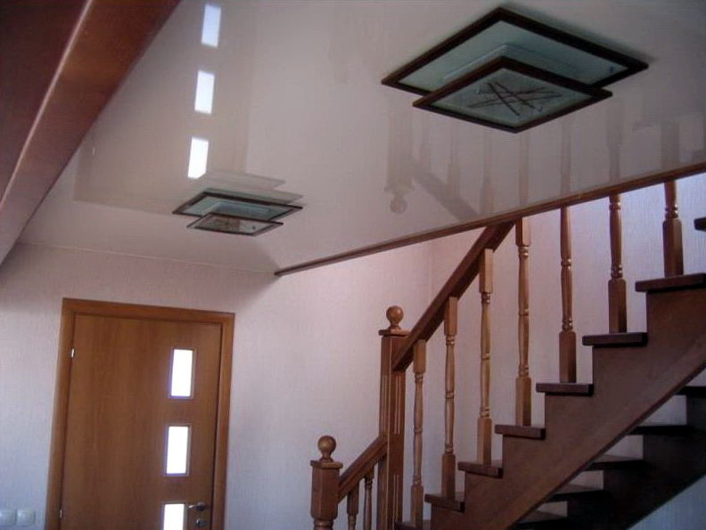 натяжные потолки для дома, коттеджа - komfortcenter.com.ua