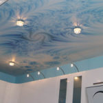 натяжные потолки в ванную - komfortcenter.com.ua