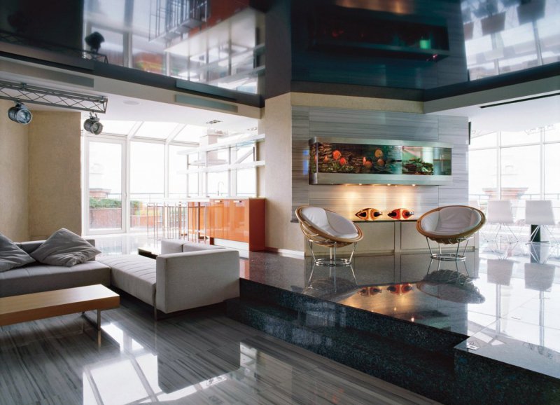 Натяжные потолки в студии Одесса komfortcenter.com.ua